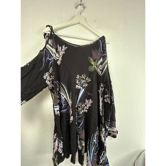 Free People Womens Clear Skies Cold Shoulder Tunic Dress Large Black Floral Boho - Picture 2 of 8